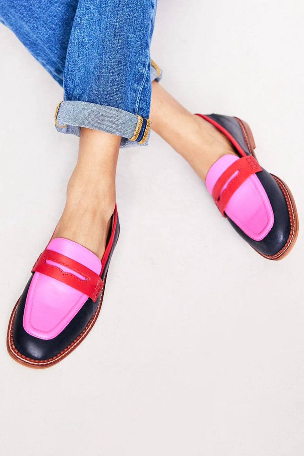 Emily | Black loafers, colourful details