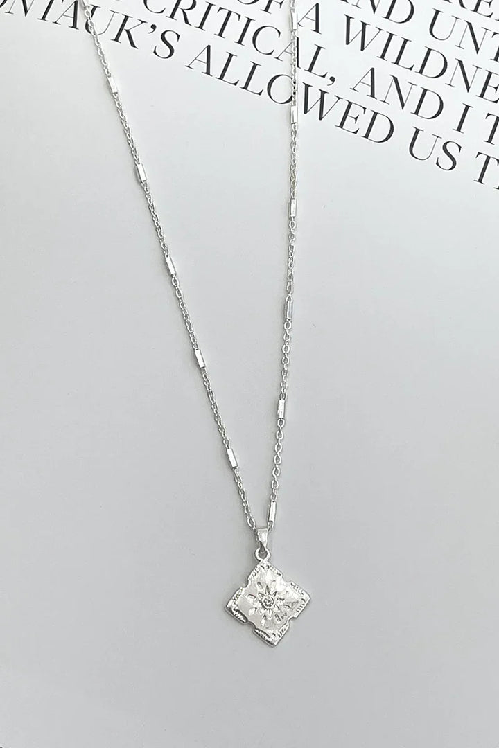 Cleo Necklace - Silver
