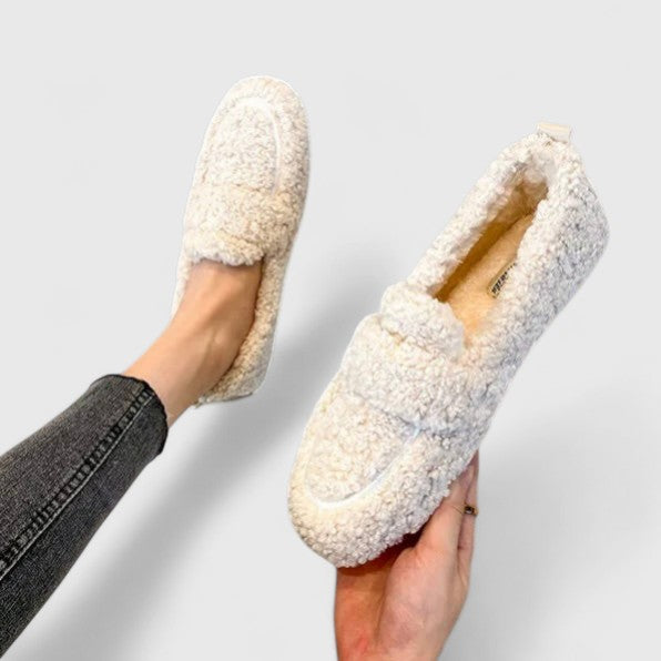 Hannah | Warm Loafers, Elegant Design