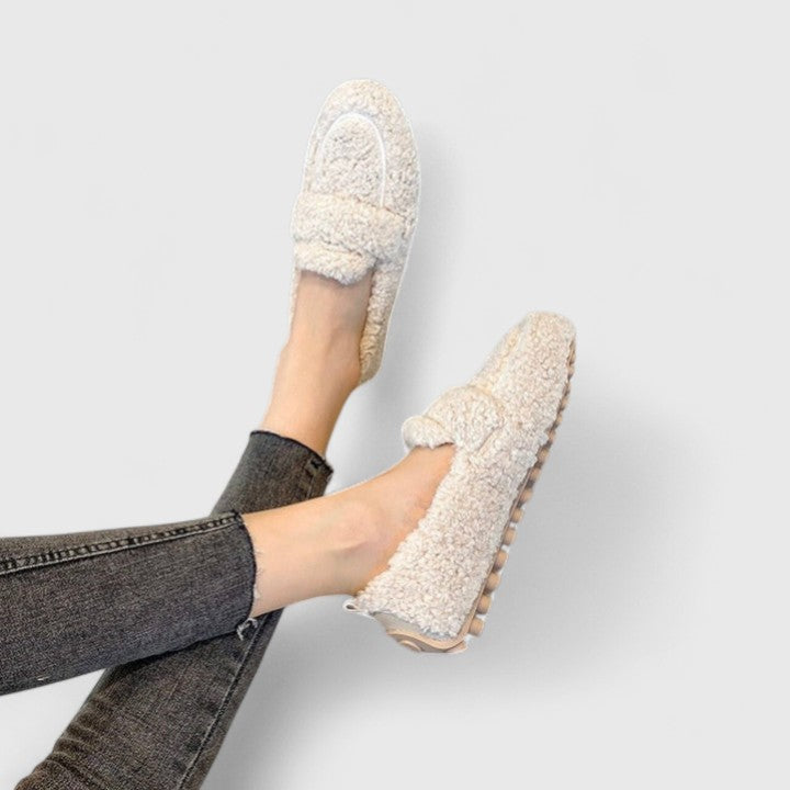 Hannah | Warm Loafers, Elegant Design